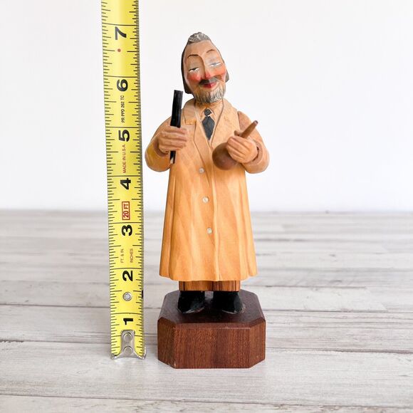 Vintage Ear Nose Throat Doctor Carved Wood Folk Art Primitive Figurine 7" Gift - Picture 12 of 12